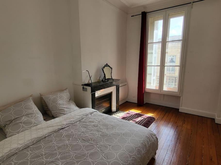 Appartement Lumineux Art-Deco Centre-Ville Parking Бордо Екстериор снимка